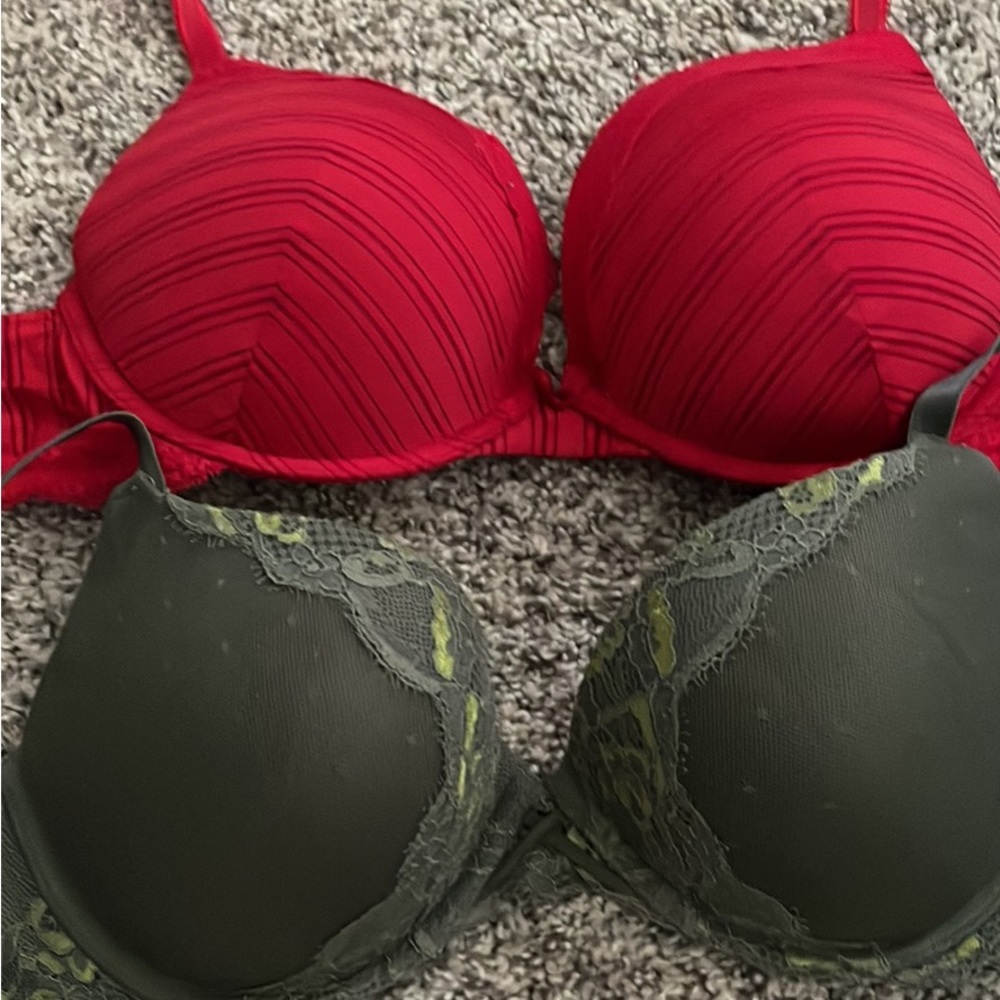 2 Ambrielle brand bras size 36C